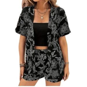 Floral print two piece short set sz X-LARGE
